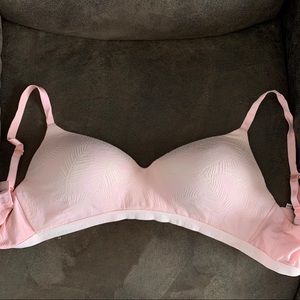 Victoria’s Secret T-Shirt Lightly Lined Bra 38D